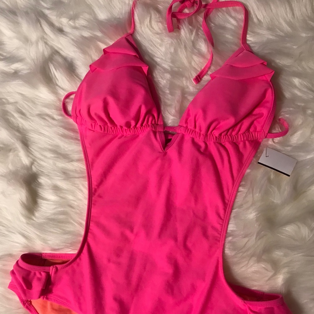 One piece swimsuit